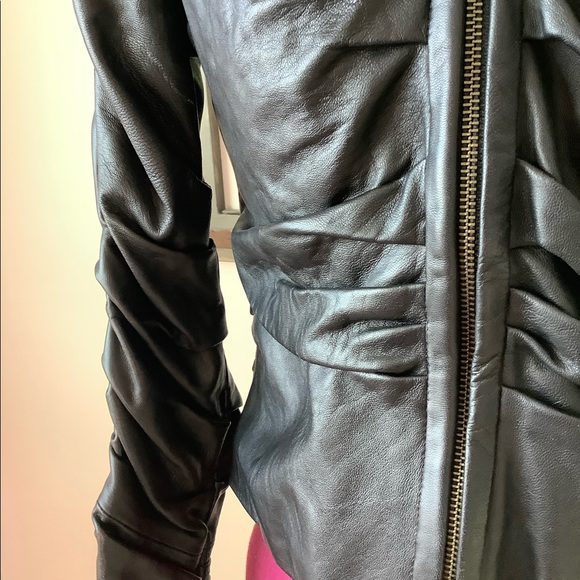 NWOT OBAKKI Ruched leather jacket! - Picture 6 of 8